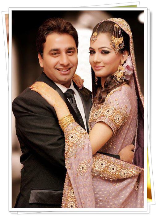 306953xcitefun-bridal-and-groom-happy-moment-photo-shoo