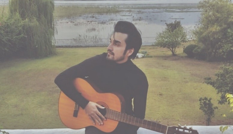 Uzair Jaswal reminisces old times with a heartfelt note